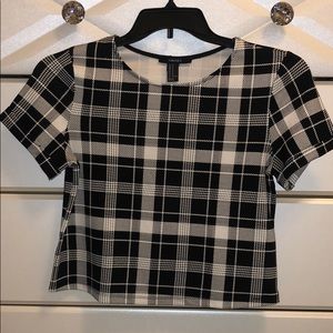 Checkered black and white crop top